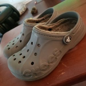 Gray Lined Crocs J2